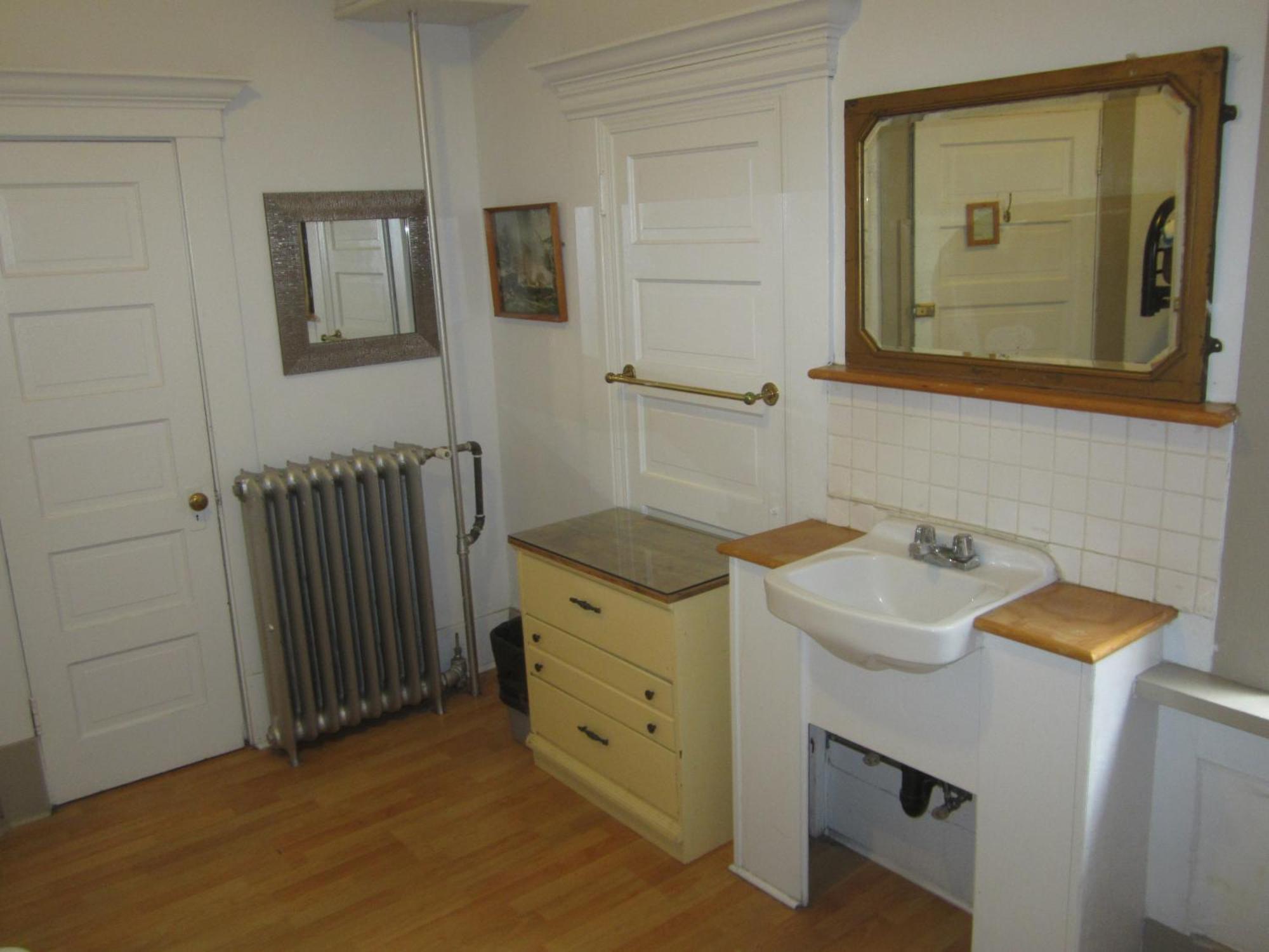 St Clair Hostel Vancouver Room photo